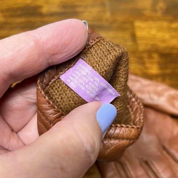 Grandoe genuine leather outer shell size Medium gloves chestnut color - Picture 4 of 12